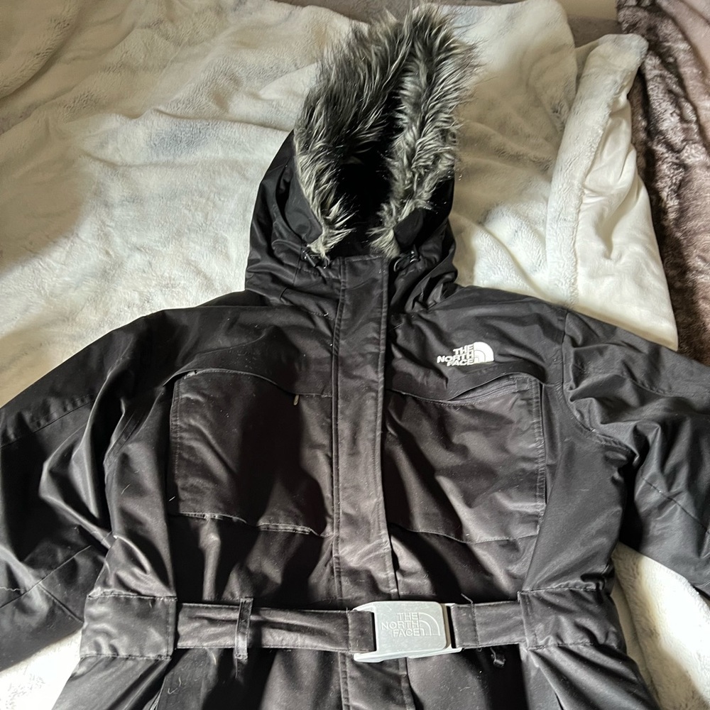 Women’s North Face coat. WARM! Size XL